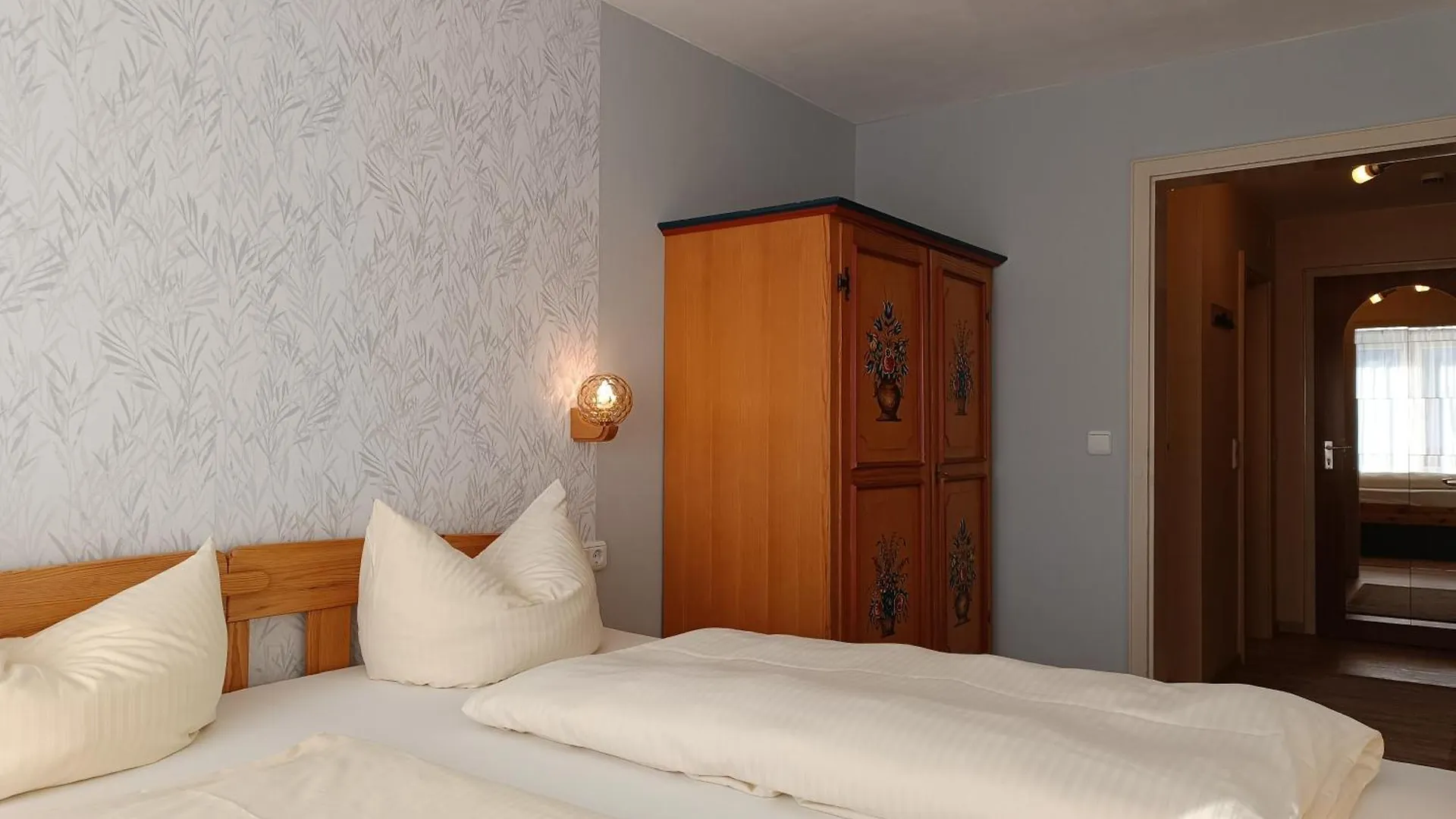 2-Raum Fewo Hermelin - Hallenbad & Sauna Fischen im Allgaeu